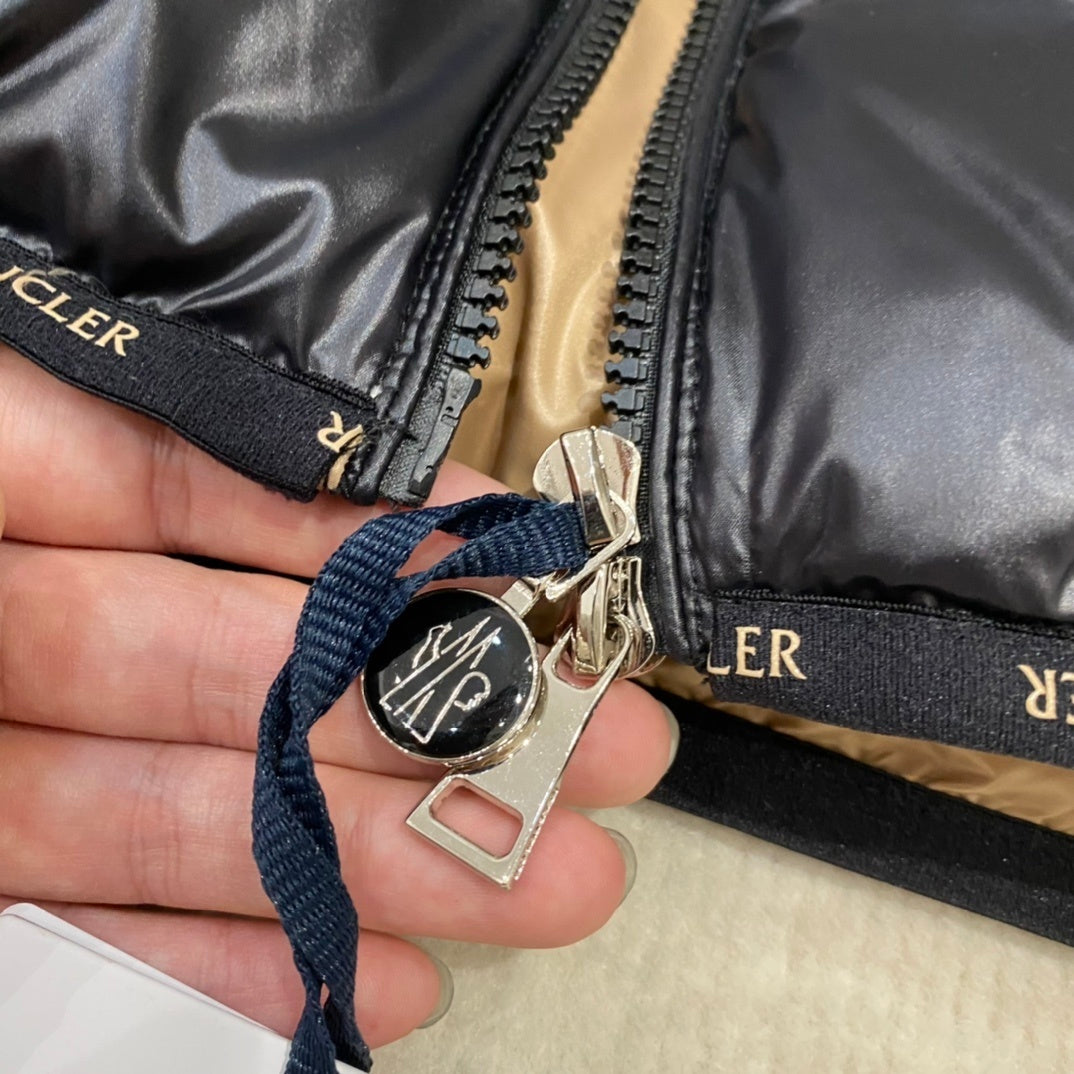 Doudoune Moncler Abbadia Noir