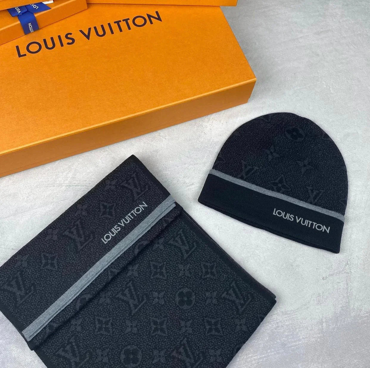 Bonnet LV Noir